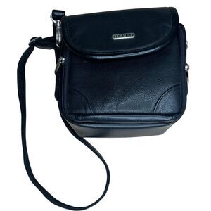 Hi-Pro Camera Lens Crossbody Bag Black